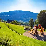 Amenity & Hotel 4*