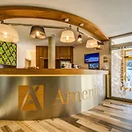 Amenity & Hotel 4*