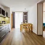 Hotel Amenity & 4*
