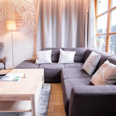 فندق Amenity & Špindlerŭv Mlýn