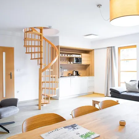 Amenity & فندق Špindlerŭv Mlýn