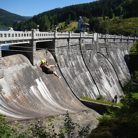 Amenity & فندق Špindlerŭv Mlýn