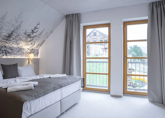 Hotell Amenity & 4*